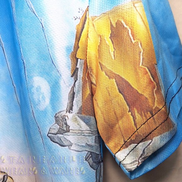 DALI DREAM CAUSED BEE T-SHIRT Men's Small Women's Large polyester all-over-print - Picture 15 of 16